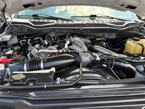 Used 2020 Ford F250 XLT w/ XLT Value Package AWD/4WD image 32