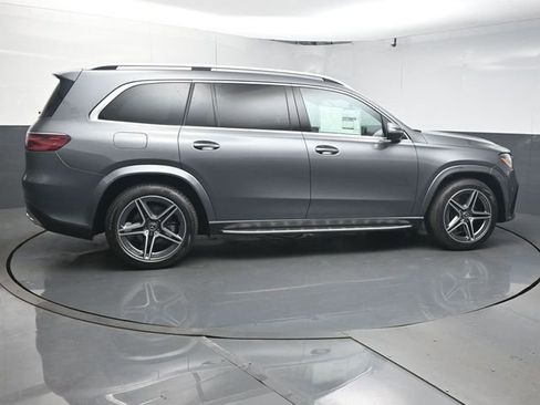 Used 2026 Mercedes-Benz GLS 450 4MATIC image 8
