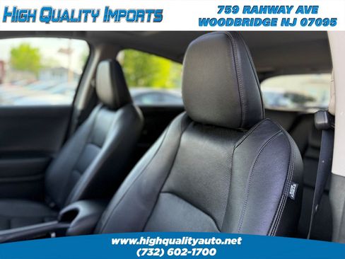 Used 2021 Honda HR-V EX-L image 45