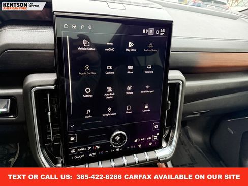 Used 2025 GMC Yukon Denali image 29