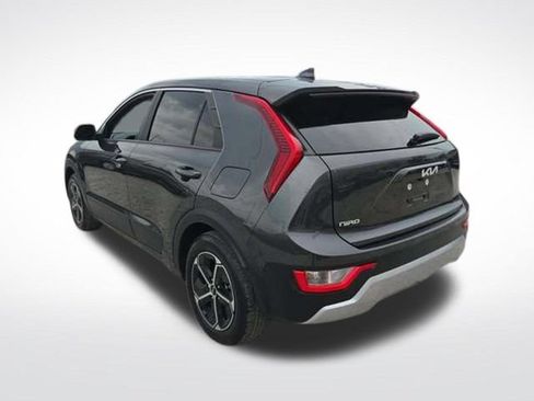 Certified 2026 Kia Niro LX FWD image 2