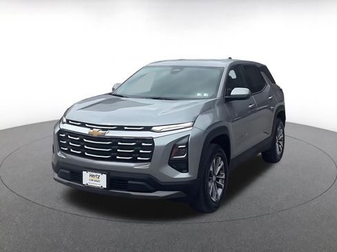 Used 2025 Chevrolet Equinox LT FWD image 7