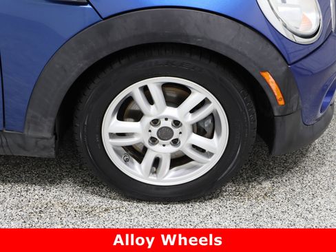 Used 2013 MINI Cooper Hardtop image 5