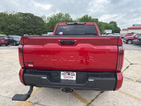 Used 2024 Toyota Tundra Limited AWD/4WD image 8