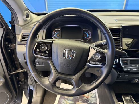 Used 2020 Honda Pilot Touring image 15