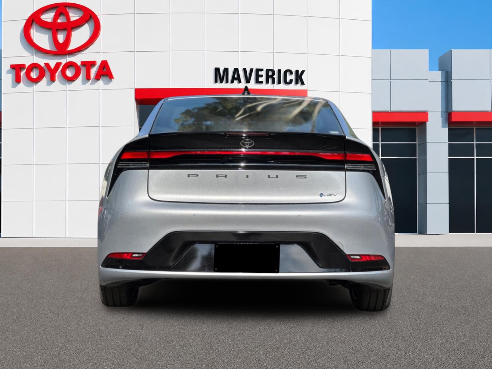 New 2027 Toyota Prius XLE FWD image 4