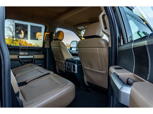 Used 2022 Ford F250 Lariat w/ Tremor Off-Road Package image 15