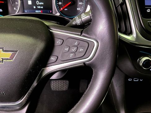 Used 2019 Chevrolet Equinox LT image 12