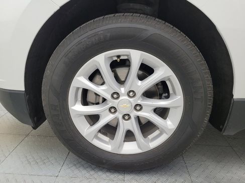 Used 2021 Chevrolet Equinox LT w/ LPO, Floor Liner Package FWD image 31