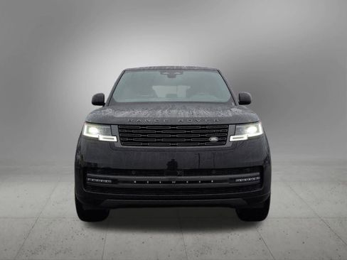 New 2026 Land Rover Range Rover Long Wheelbase SE image 9