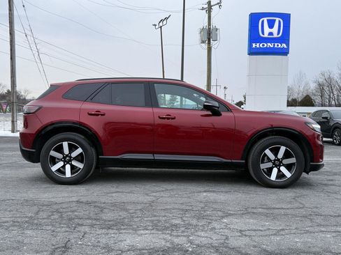 Certified 2024 Honda Prologue Touring image 4