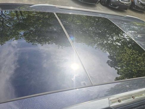 Used 2014 Jeep Grand Cherokee Overland w/ Advanced Technology Group image 9