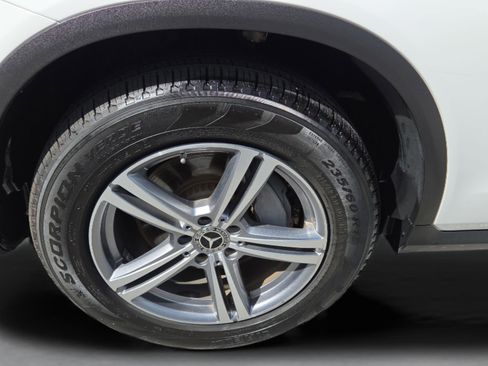 Certified 2022 Mercedes-Benz GLC 300 GLC 300 image 20