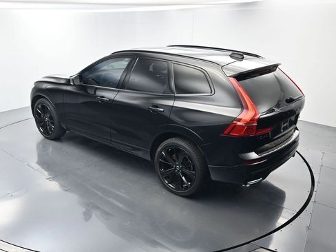 Used 2024 Volvo XC60 B5 Ultimate w/ Protection Package Premier AWD/4WD image 33