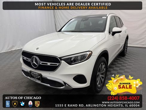Used 2024 Mercedes-Benz GLC 300 4MATIC image 1