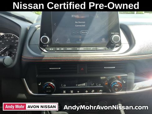 Certified 2025 Nissan Rogue SV AWD/4WD image 27
