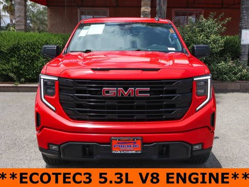 Used 2024 GMC Sierra 1500 Elevation w/ X31 Off-Road Package AWD/4WD image 3