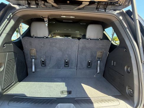 Used 2024 Chevrolet Tahoe LT AWD/4WD image 6