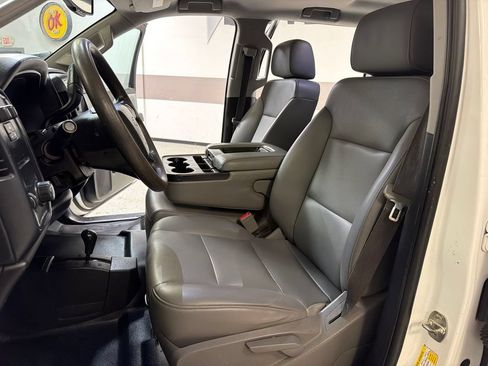 Used 2019 Chevrolet Silverado 2500 W/T w/ WT Convenience Package AWD/4WD image 26
