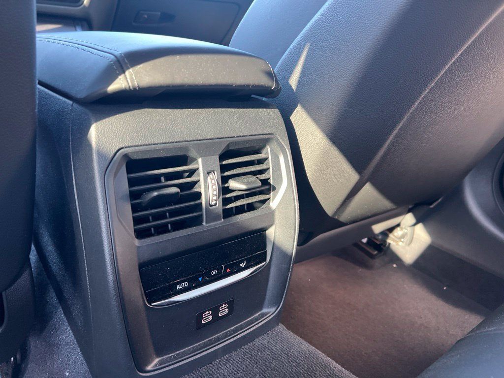 Used 2023 BMW M3 Competition RWD image 10