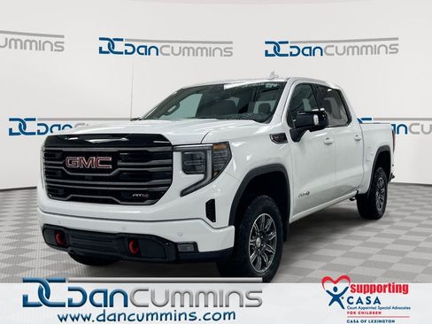 Used 2025 GMC Sierra 1500 AT4 image 1