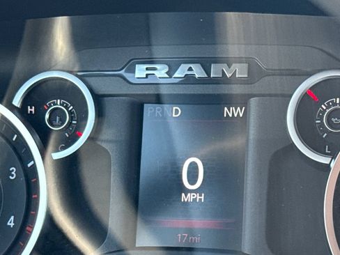 New 2027 RAM 2500 Tradesman AWD/4WD image 30
