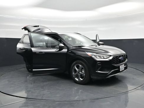 Used 2023 Ford Escape ST-Line w/ Tech Pack #1 FWD image 26