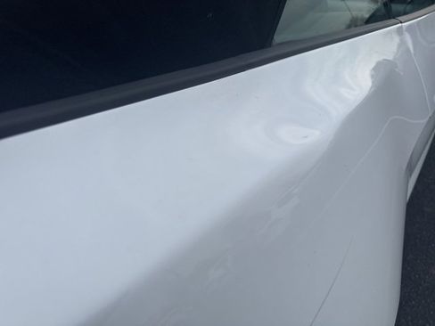 Used 2017 Ford Mustang Premium image 9