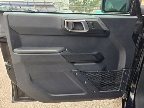 Used 2025 Ford Bronco Big Bend image 13