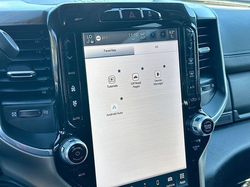 Used 2024 RAM 3500 Laramie w/ Chrome Bumper Package image 16