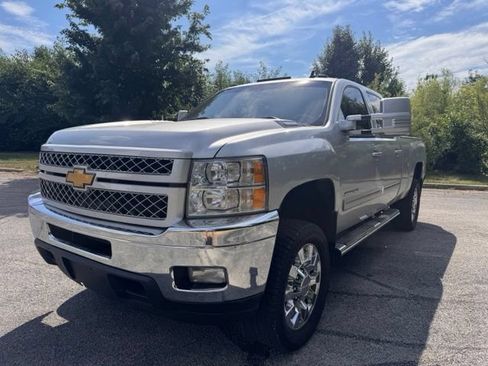 Used 2014 Chevrolet Silverado 3500 LTZ w/ LTZ Plus Package AWD/4WD image 5