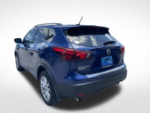 Used 2019 Nissan Rogue Sport SV FWD image 5