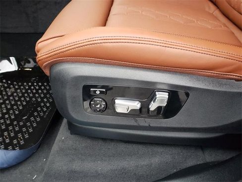 New 2026 BMW X5 M60i image 19