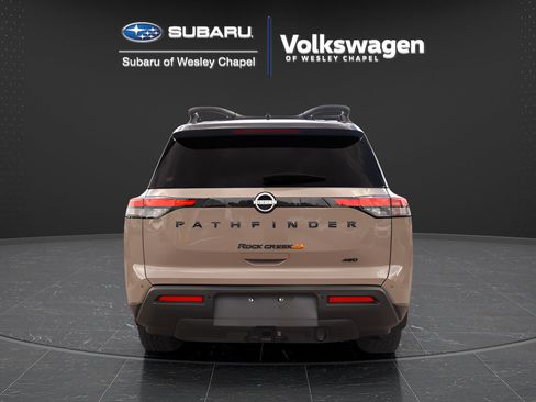 Used 2023 Nissan Pathfinder Rock Creek AWD/4WD image 6