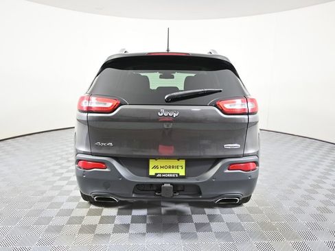 Used 2017 Jeep Cherokee Latitude w/ Safety/Convenience Group AWD/4WD image 5