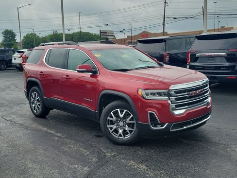 Used 2023 GMC Acadia SLT w/ Preferred Package FWD image 32