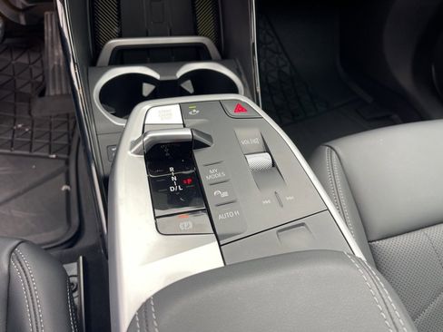 Used 2023 BMW X1 xDrive28i w/ Convenience Package image 18