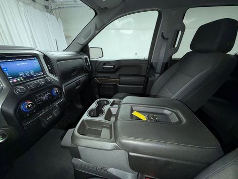 Used 2019 Chevrolet Silverado 1500 LT w/ All-Star Edition image 4