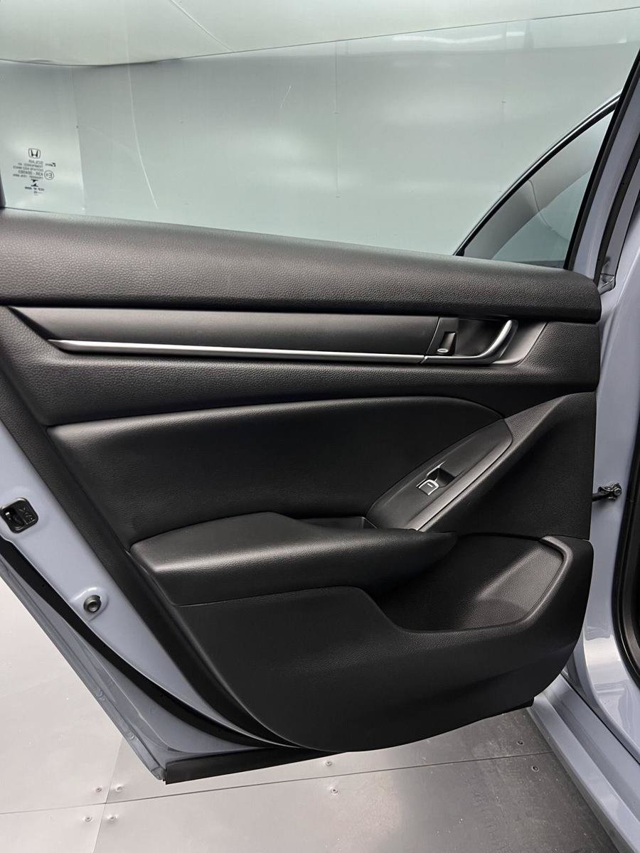 Used 2022 Honda Accord Sport image 34