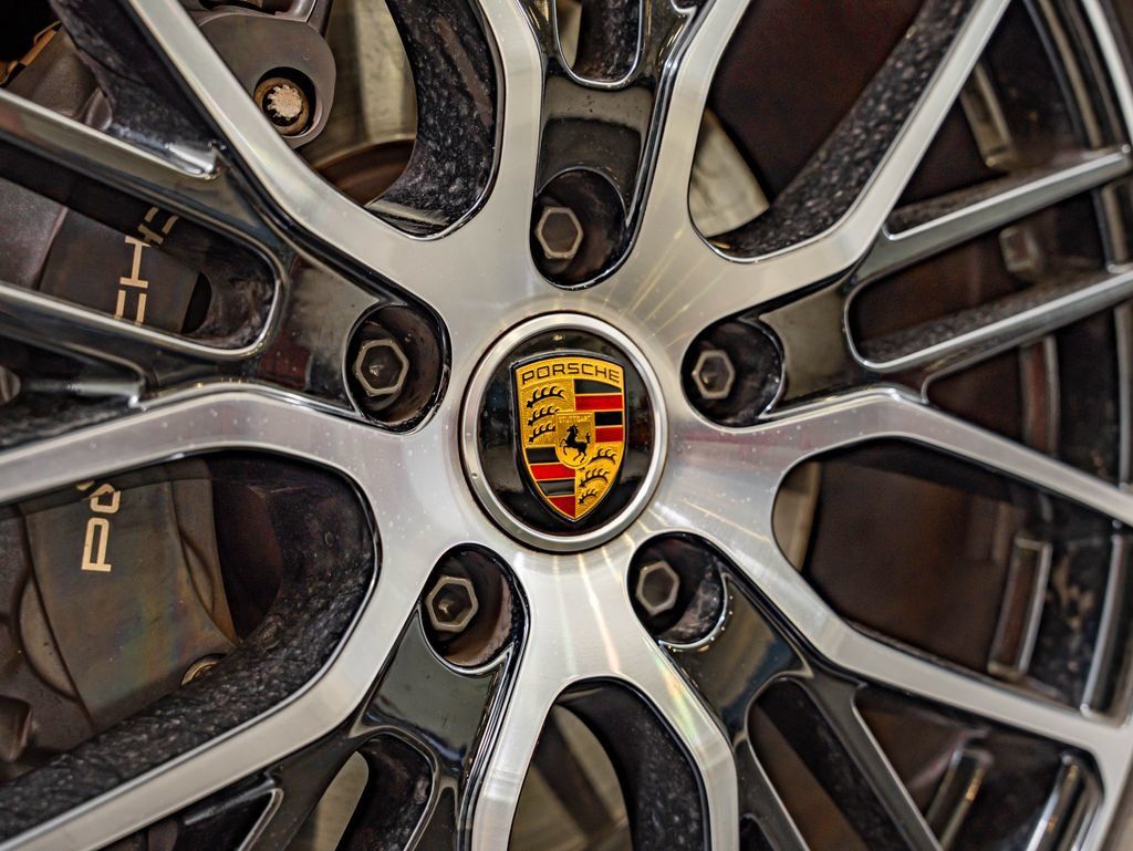 Certified 2023 Porsche Panamera Platinum Edition RWD image 14