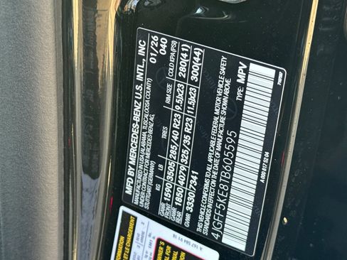 New 2026 Mercedes-Benz GLS 450 4MATIC image 18