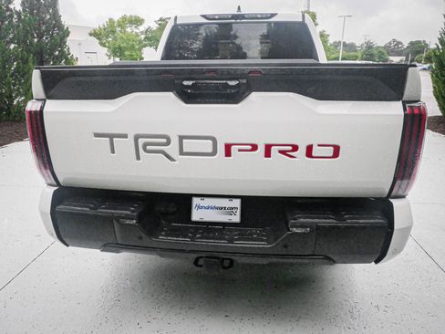 Used 2022 Toyota Tundra TRD Pro AWD/4WD image 10
