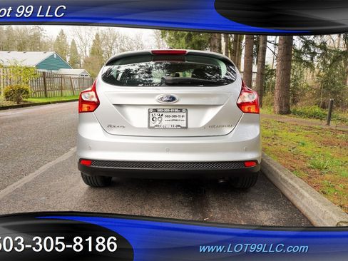 Used 2012 Ford Focus Titanium image 10