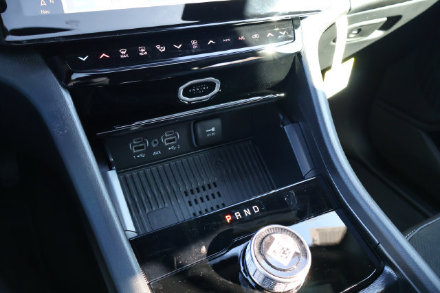 New 2026 Jeep Grand Cherokee Altitude RWD image 16