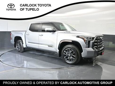Used 2025 Toyota Tundra Platinum AWD/4WD image 5