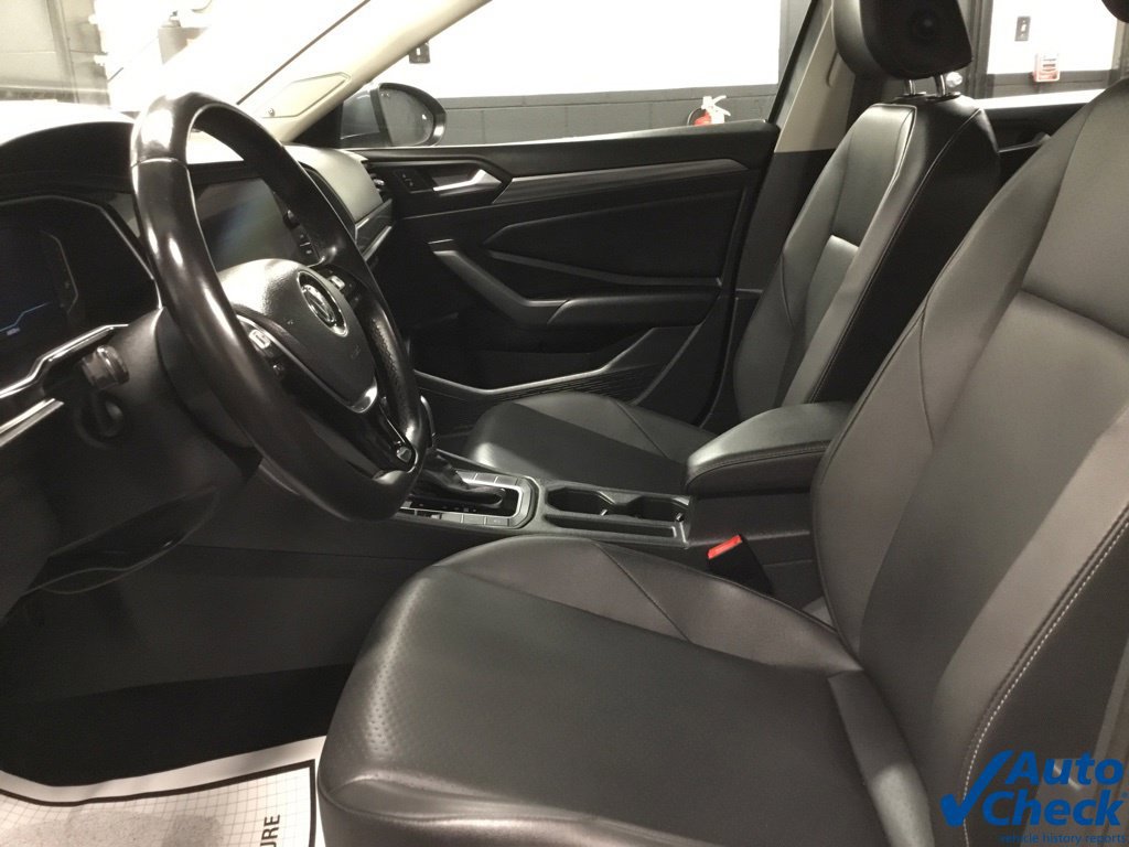 Used 2019 Volkswagen Jetta SEL FWD image 23