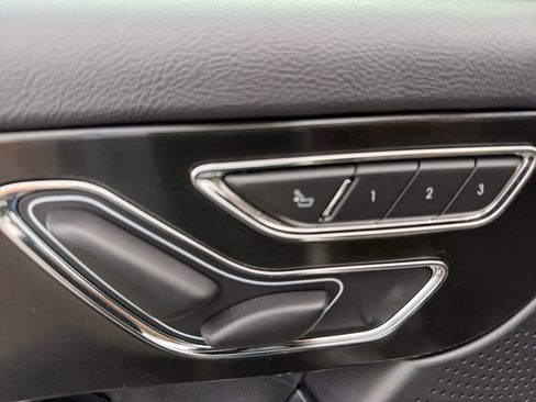 Used 2024 Lincoln Corsair FWD w/ Equipment Group 101A image 14