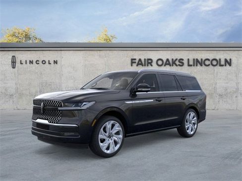 New 2025 Lincoln Navigator Reserve image 1