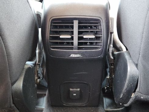 Used 2020 Ford Escape SE Sport AWD/4WD image 30