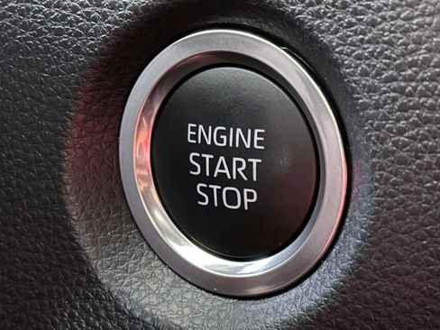 Certified 2025 Toyota Corolla SE FWD image 28